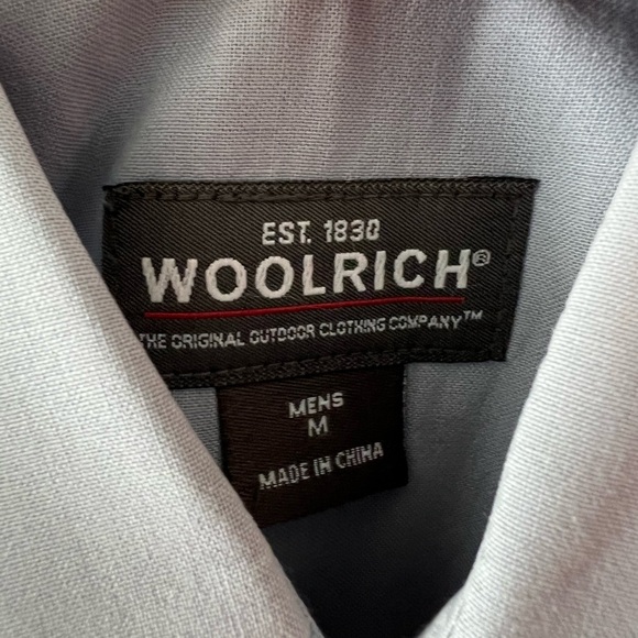 CLEARANCE Men’s M Woolrich Blue Button Down Fishing Lure Short Sleeve Shirt - Picture 7 of 9